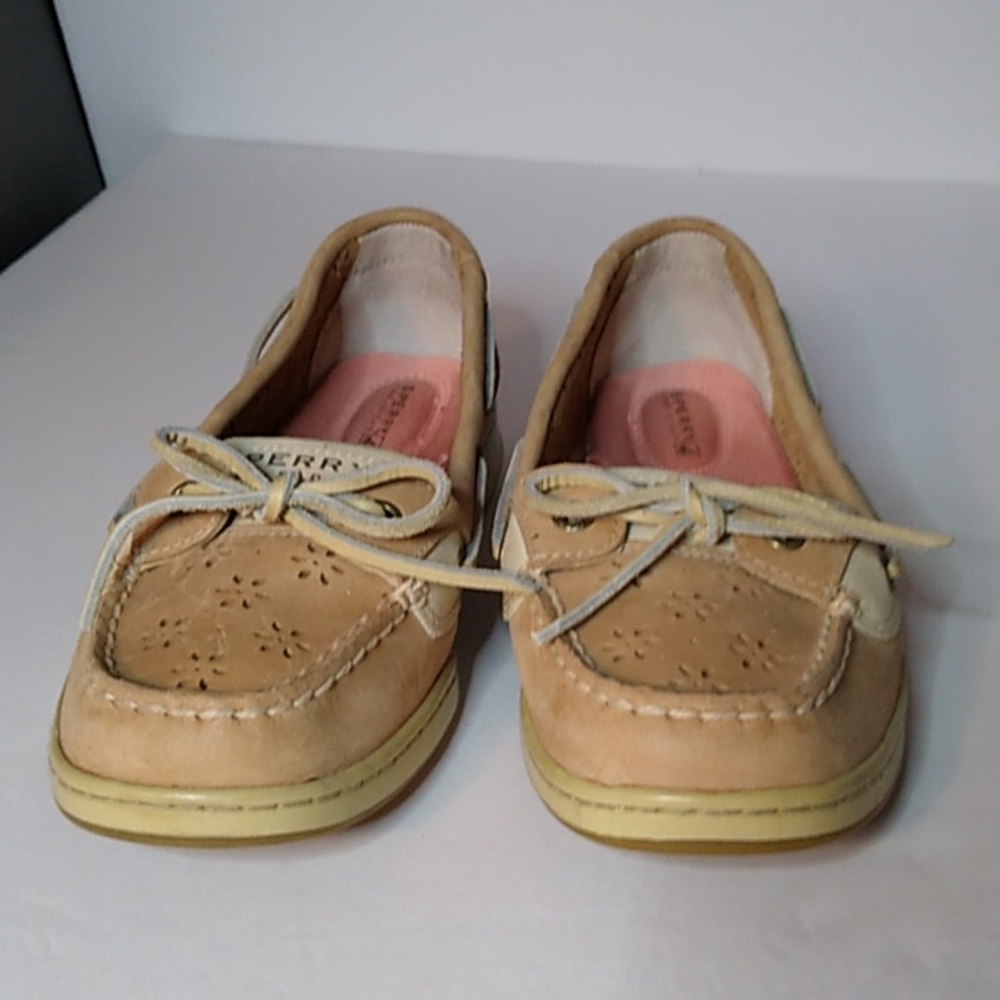 Sperry Top Sider . Women's Boat shoes Brown , size 9 W.